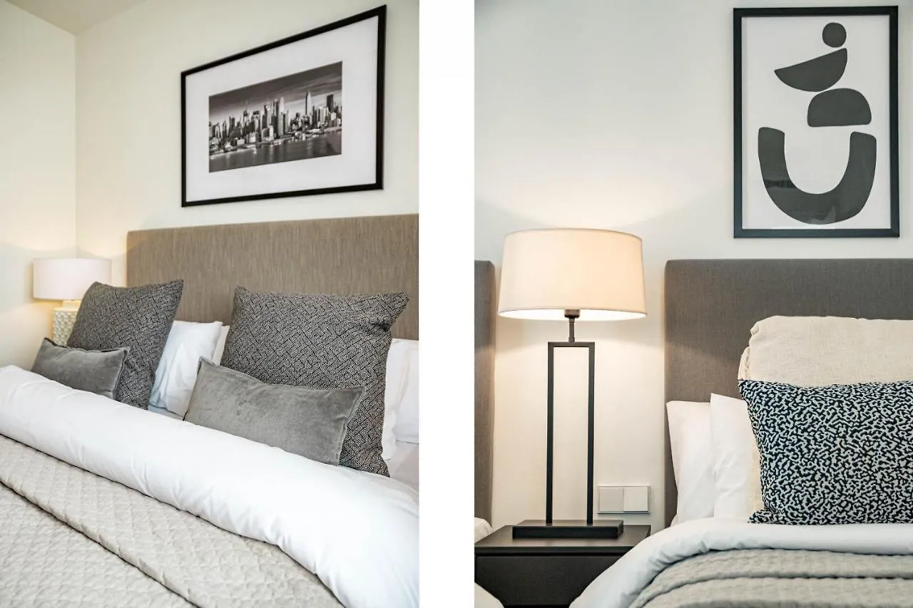 公寓 Inf42M- Modern City Apartment, Families Only 埃斯特波纳