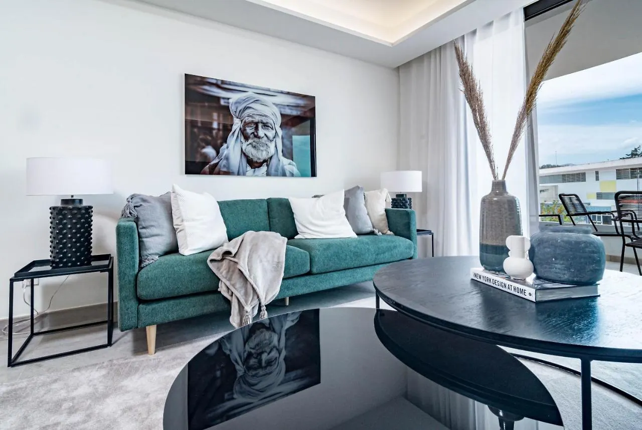 Inf42M- Modern City Apartment, Families Only 埃斯特波纳 0*,  西班牙