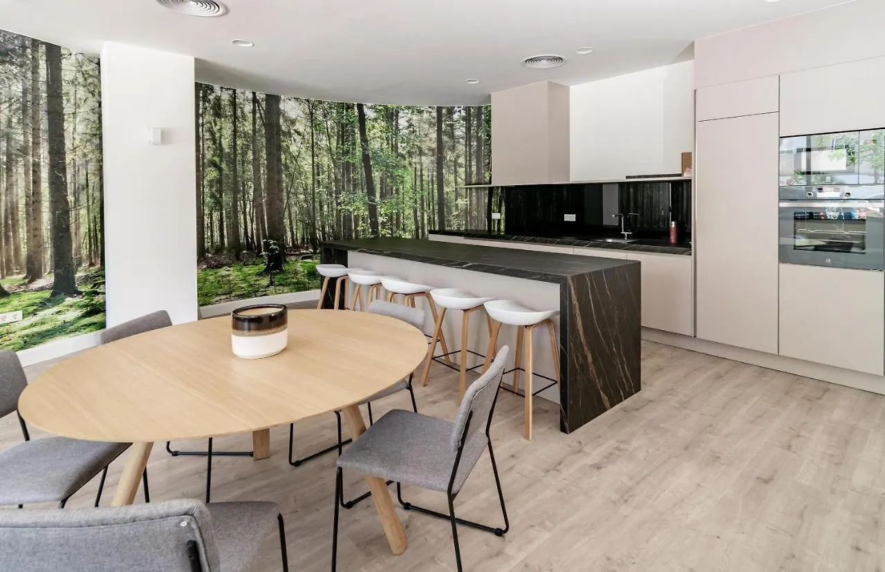 公寓 Inf42M- Modern City Apartment, Families Only 埃斯特波纳